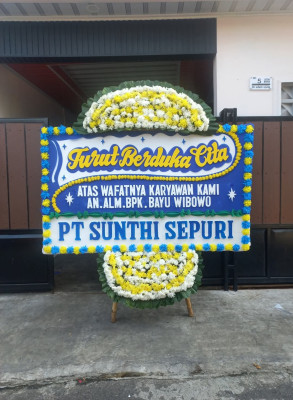 Papan Bunga Duka di Pesurungan Lor