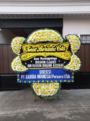 Papan Bunga Duka di Pesurungan Lor