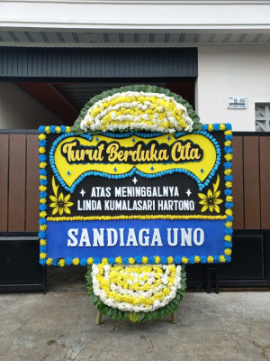 Papan Bunga Duka di Pesurungan Lor